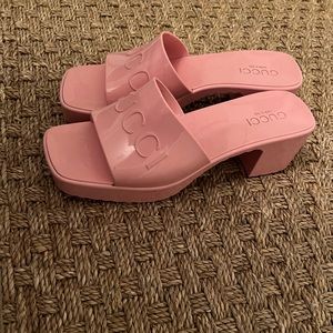 Gucci rubber sandals